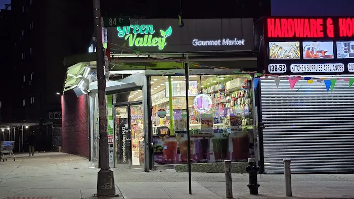 Green Valley Gourmet Market Picture 7