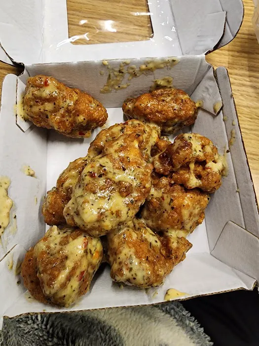 Buffalo Wild Wings 'GO' Picture 10