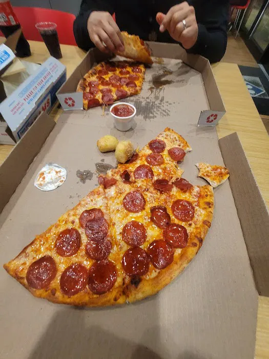 Domino's Pizza Picture 3