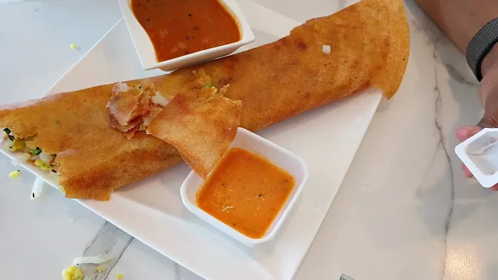 Lucky Dhaba Indian Restaurant Picture 1