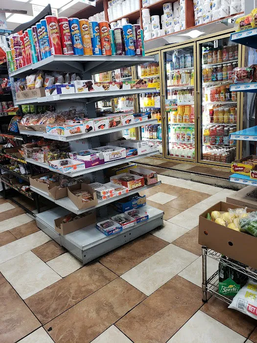 Buy Buy Deli & Grill Picture 4