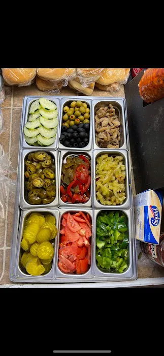Buy Buy Deli & Grill Picture 10