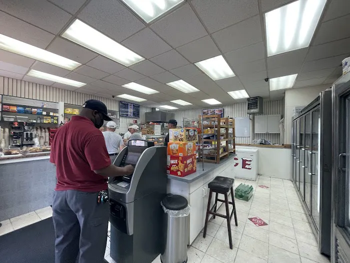 Mike's Italian Deli Picture 2
