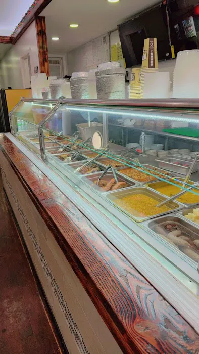 Dominican Food Deli & Grill Picture 3