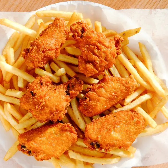 Kennedy Fried Chicken & Pizza (Halal) Picture 9