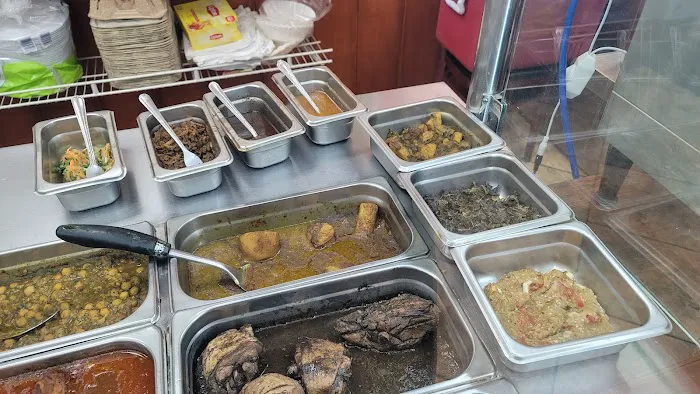 Jay's Roti Hut Picture 9