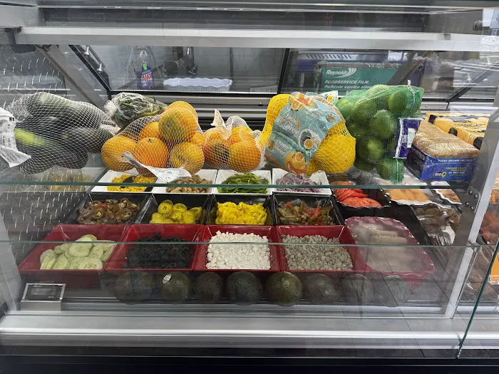 Yazam Deli & Grocery Picture 3