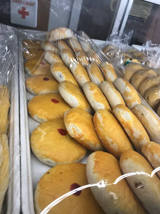 Dan's Bakery & Restaurant Picture 2