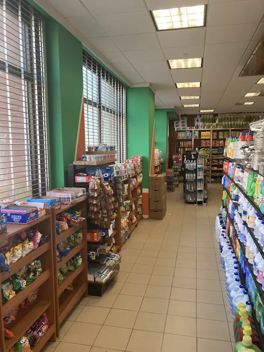 Elton Deli Picture 1