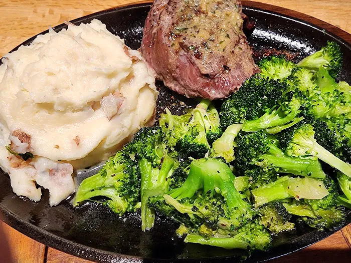 Applebee's Grill + Bar Picture 6