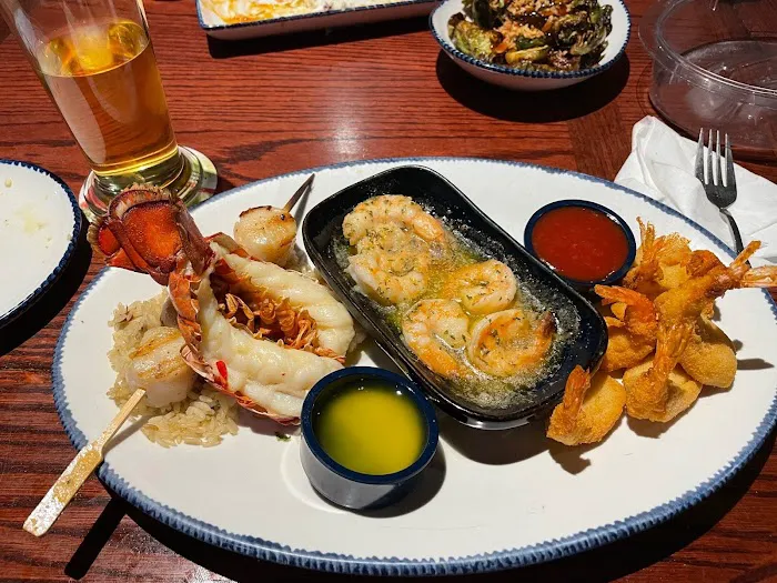 Red Lobster Picture 4