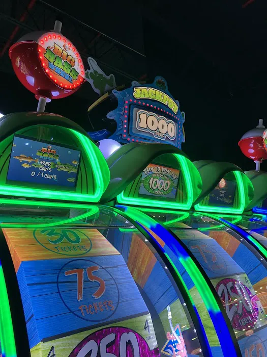 Dave & Buster's Brooklyn Picture 5