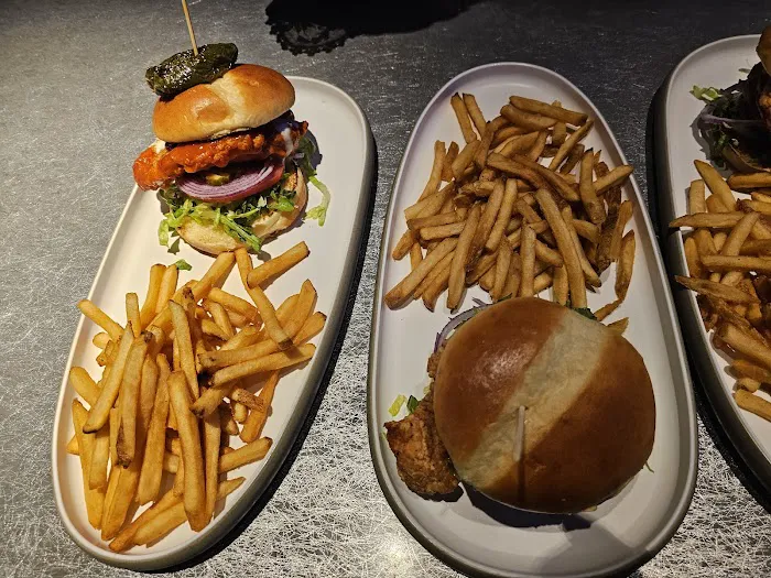 Dave & Buster's Brooklyn Picture 4