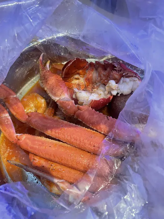 Red Crab Juicy Seafood Picture 6