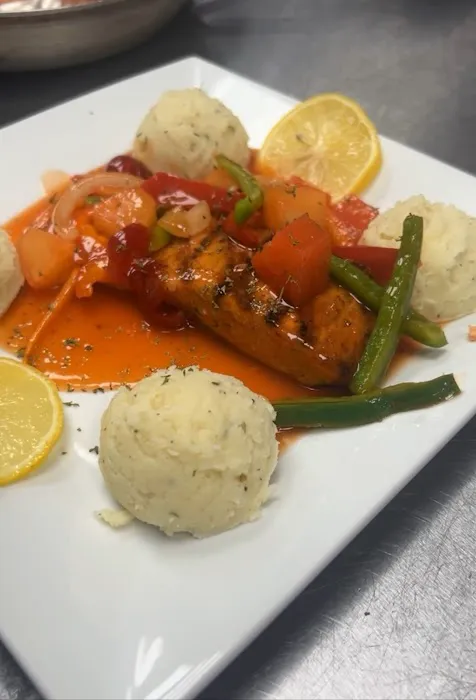 Sally’s Caribbean Restaurant Picture 7