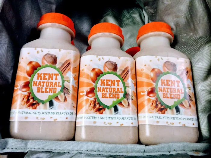 Boston Raw Food/Kent's Natural Blend juices Picture 3
