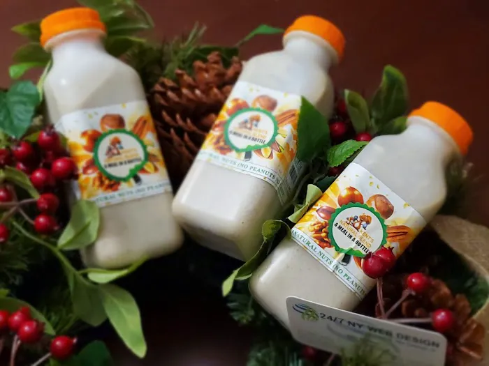 Boston Raw Food/Kent's Natural Blend juices Picture 1