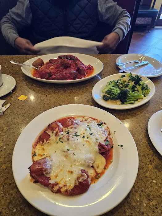 Gino's Picture 8