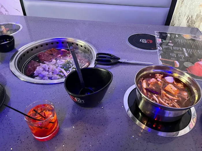 KPOT Korean BBQ & Hot Pot Picture 4