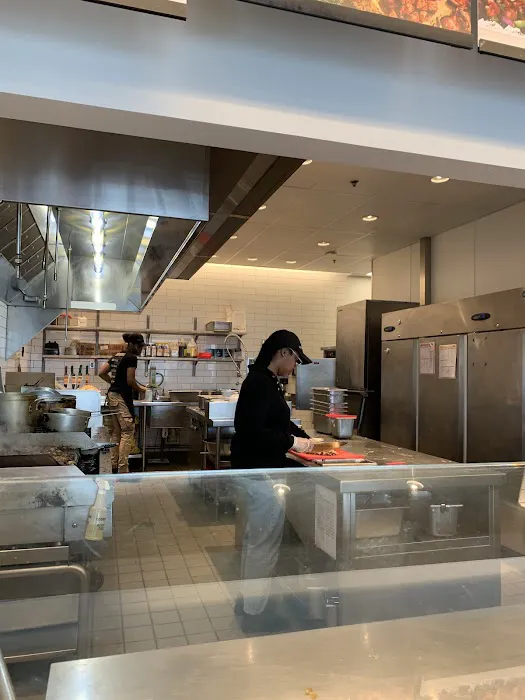 Chipotle Mexican Grill Picture 5