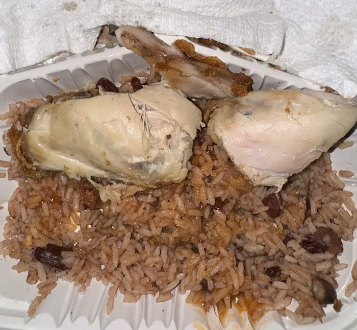 Dougie's Jamaican Cuisine Picture 1