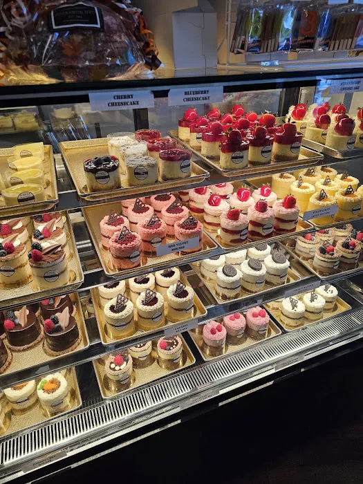 SugarBun.NYC Bakery & Cafe Picture 2