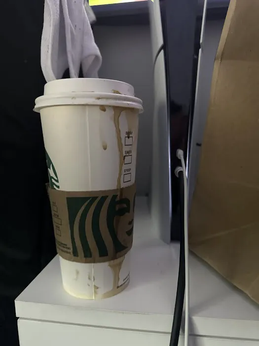 Starbucks Picture 8
