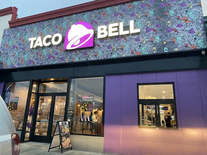 Taco Bell Picture 7
