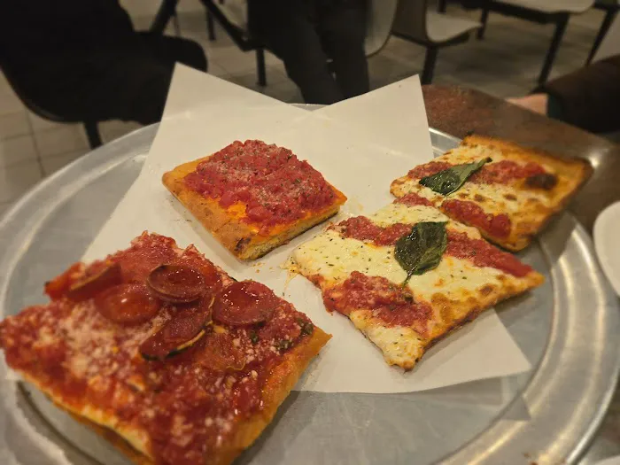 Original Pizza Picture 6