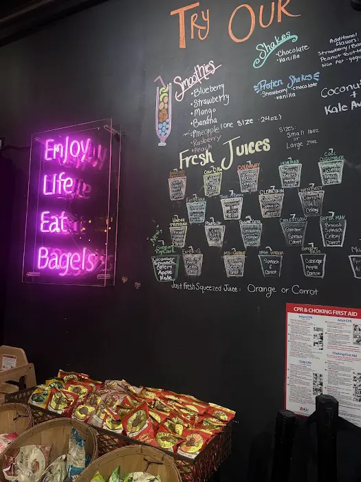 SUNSET BAGELS CAFE Picture 10