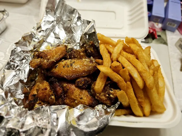 Munch N' Out Picture 9