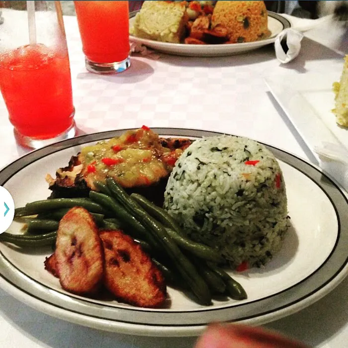 Island Grill Cafe Picture 9