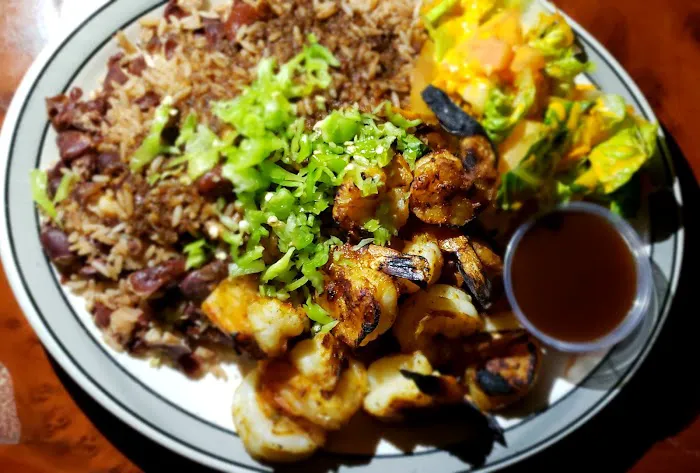 Island Grill Cafe Picture 2