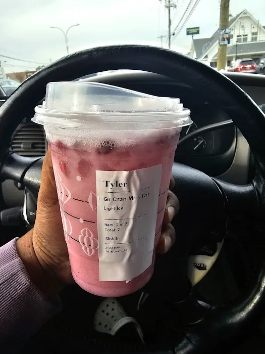 Starbucks Picture 2
