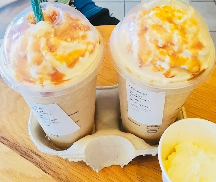 Starbucks Picture 9