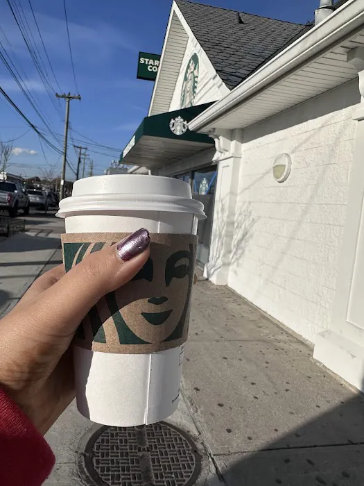 Starbucks Picture 7