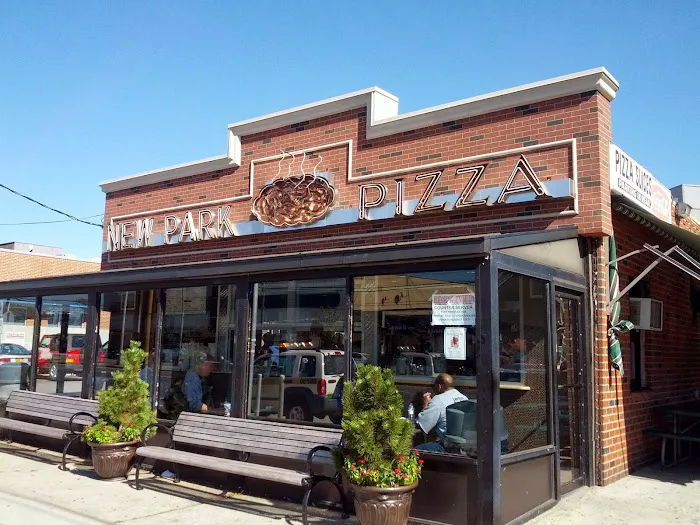 New Park Pizza Picture 8