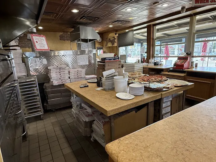 New Park Pizza Picture 9