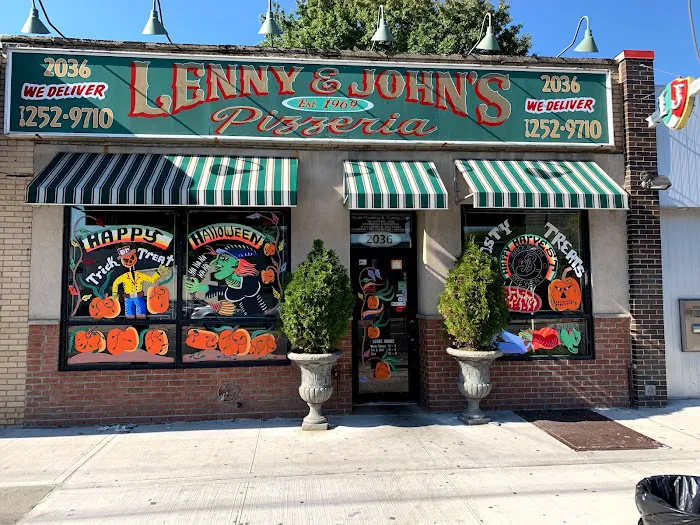 Lenny & John's Pizza Picture 10