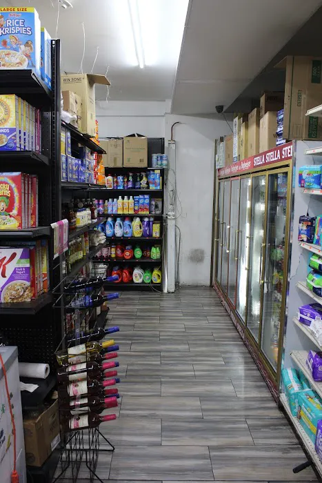 4 Avenue Gourmet Deli & Grill Picture 9