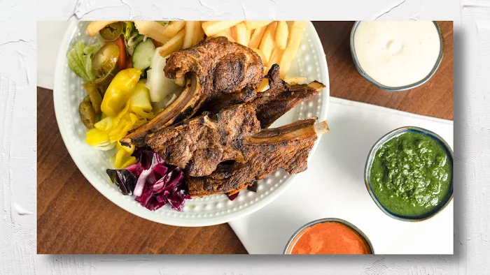 Gyro Cafe Picture 7
