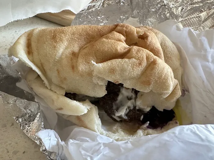Gyro Cafe Picture 10
