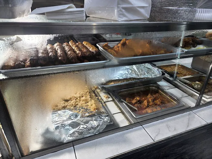 Gyro Cafe Picture 9