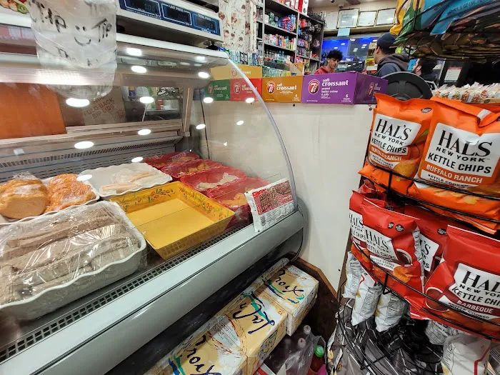 Cortelyou Gourmet Deli Picture 5