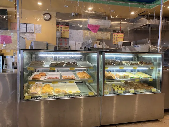 Bon Appetite Bakery Picture 3