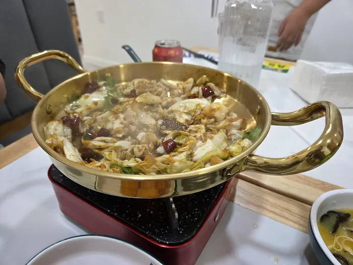 Seven Fish Cuisine BK INC 酸小七 酸汤鱼 Picture 4