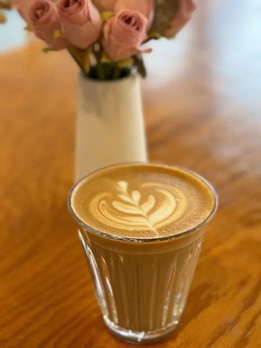 Full up cafe Picture 8