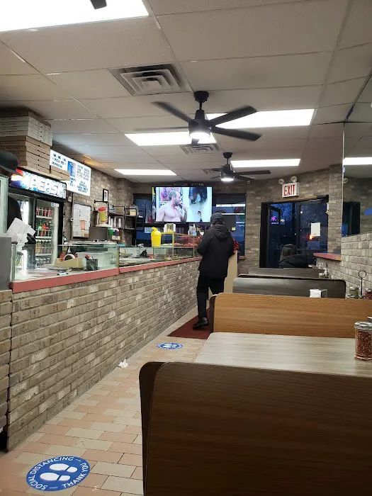 Dominick's Pizza Picture 3