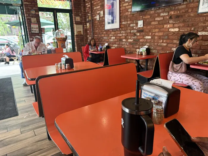 La Strada Pizzeria Picture 2
