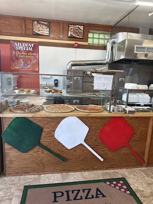 Morales Pizzería Deli and Latin Food Picture 3